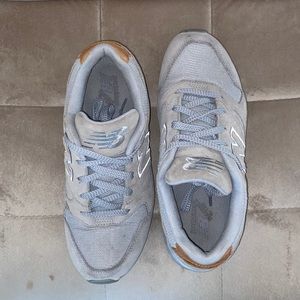 Mens Baby Blue Suede New Balance Sneakers